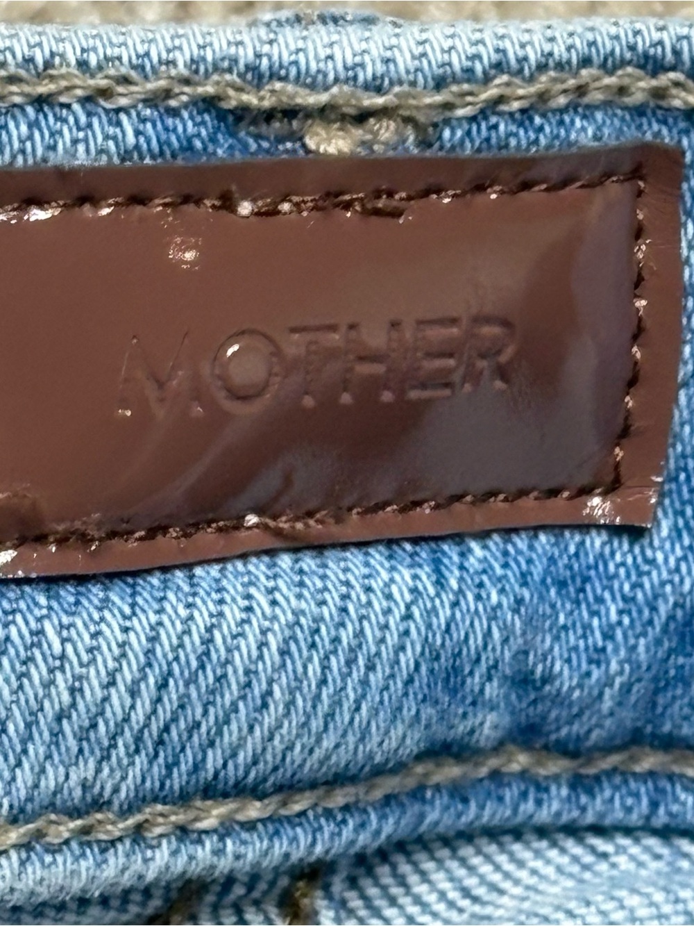 MOTHER The Mid Rise Dazzler Ankle Fray - Picture 4 of 8